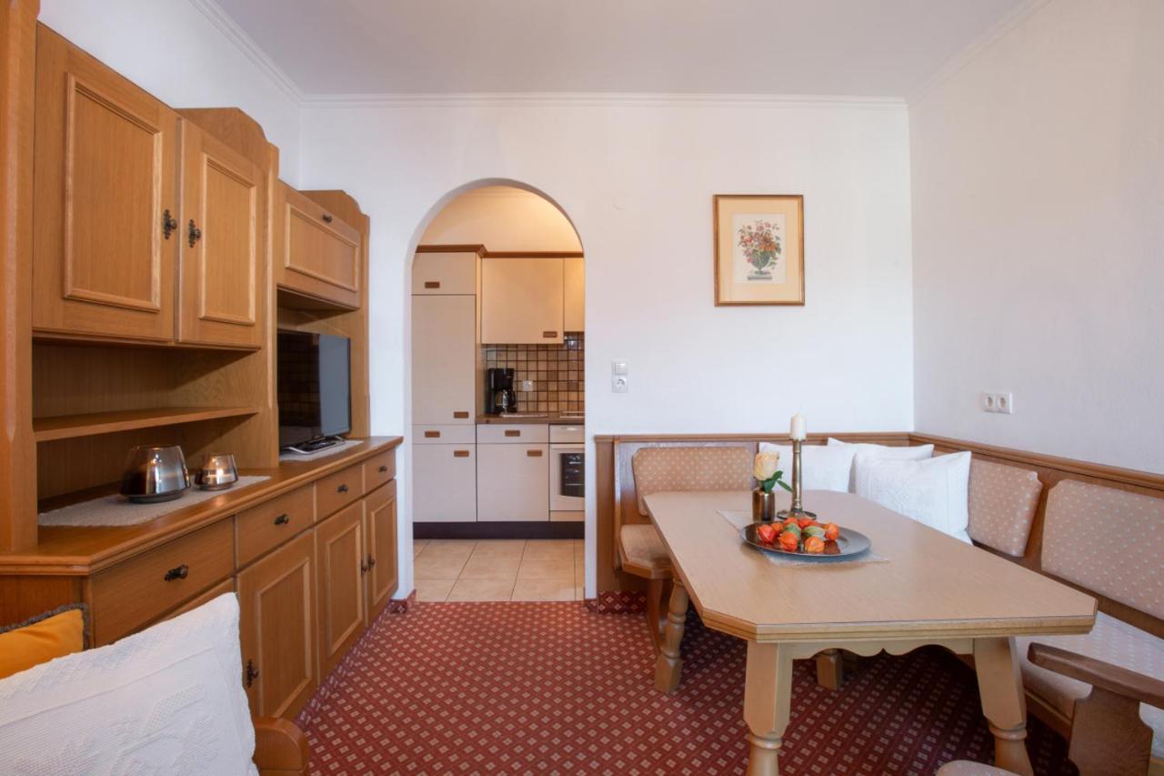 Gaestehaus Appartement Hoellwarth Stumm Kültér fotó